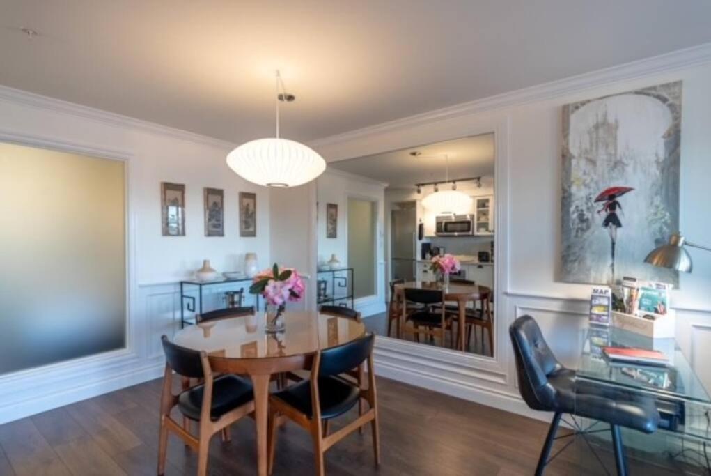 Elegance At The Union Apartment Victoria Exterior photo